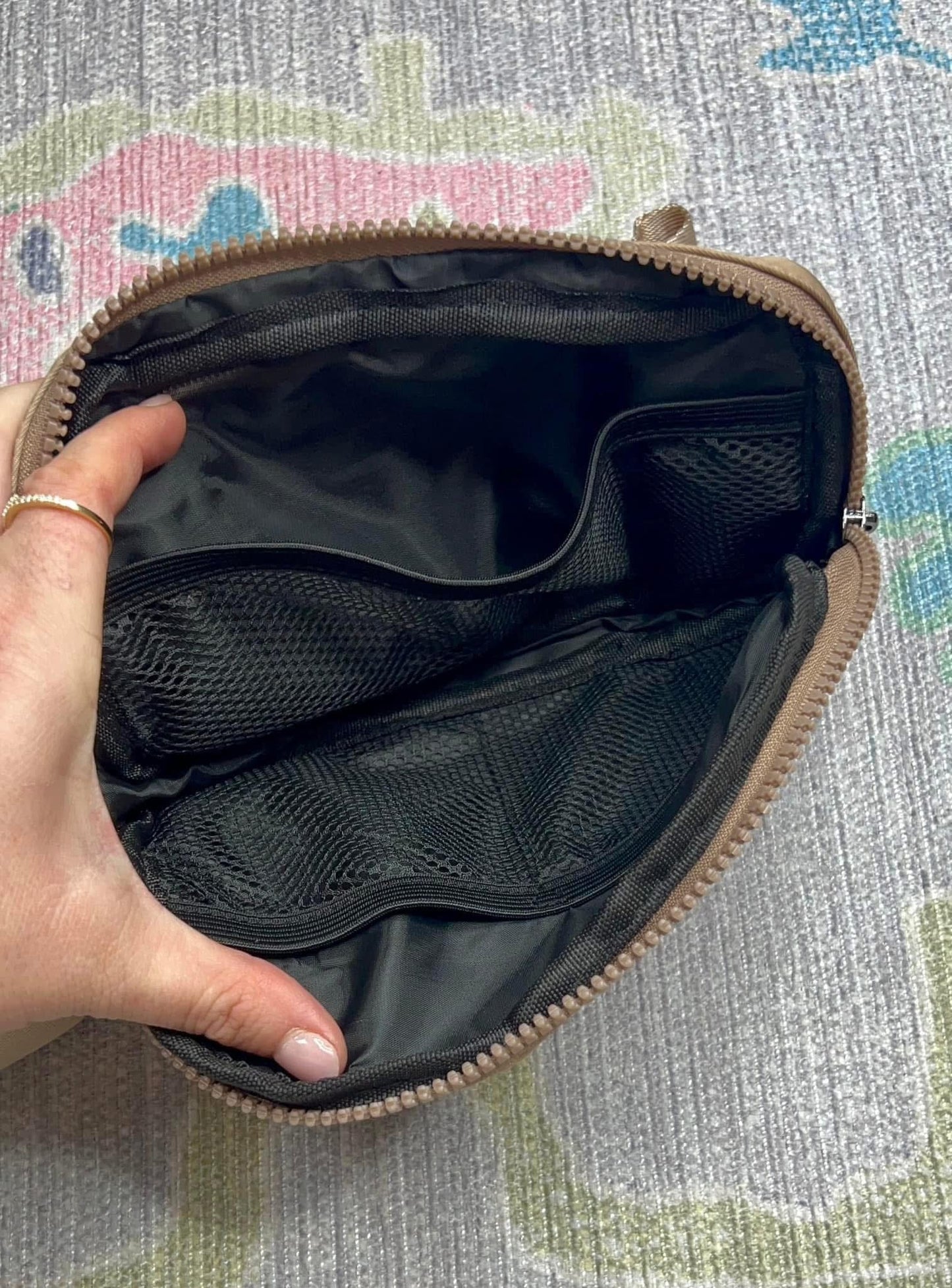 Go-Getter Crossbody Belt Bag