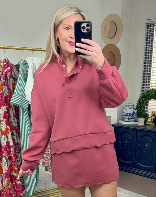 Sweetest Serve Scallop Pullover