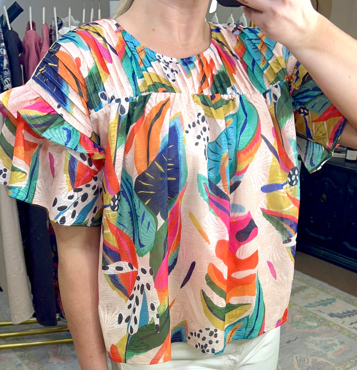 TCEC: Take Me Away Abstract Print Blouse