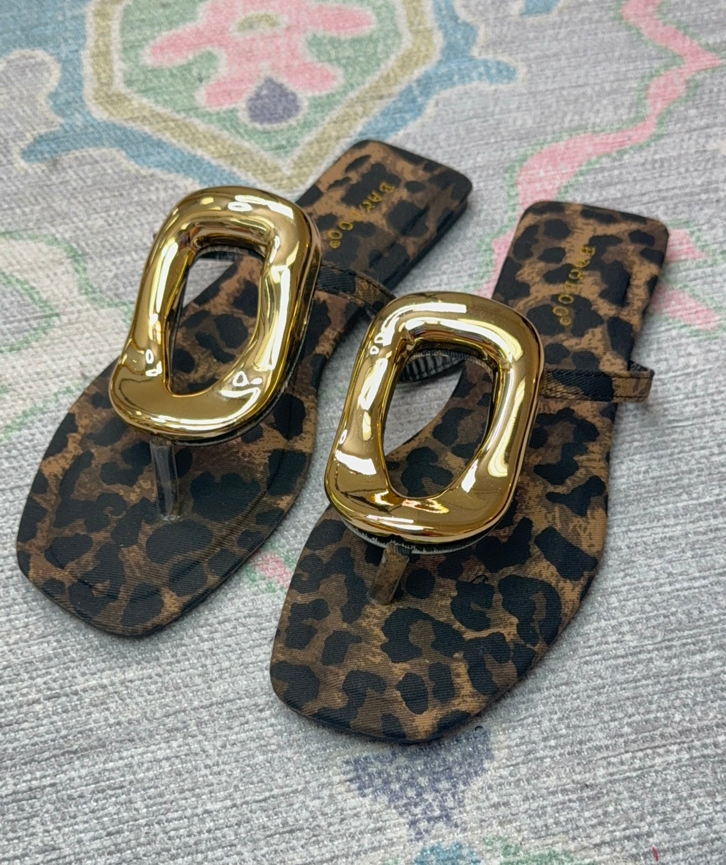 Unexpected Element O Accent Sandals