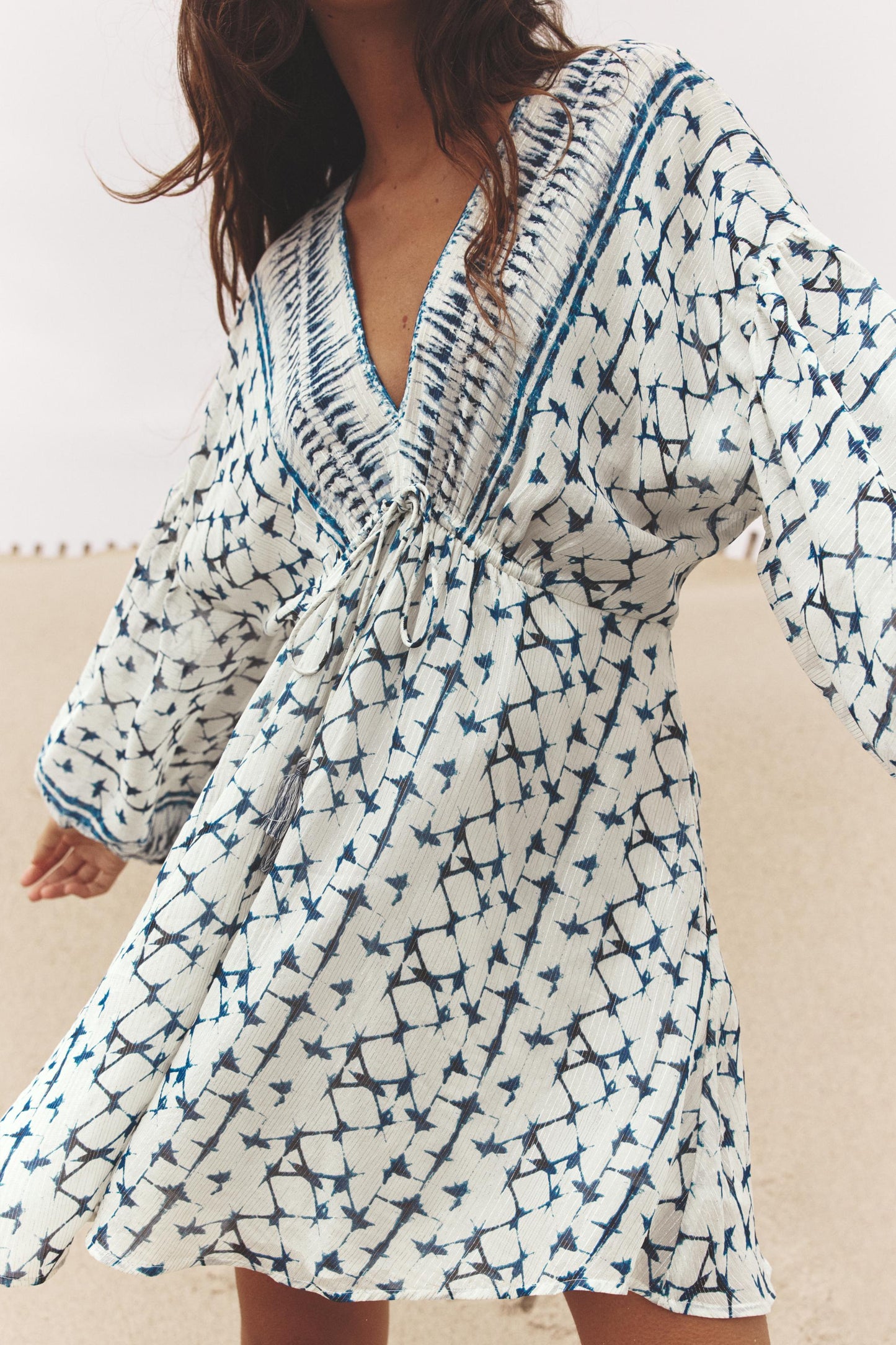 ✨RESTOCK✨ Worlds Apart Metallic Thread Print Dress