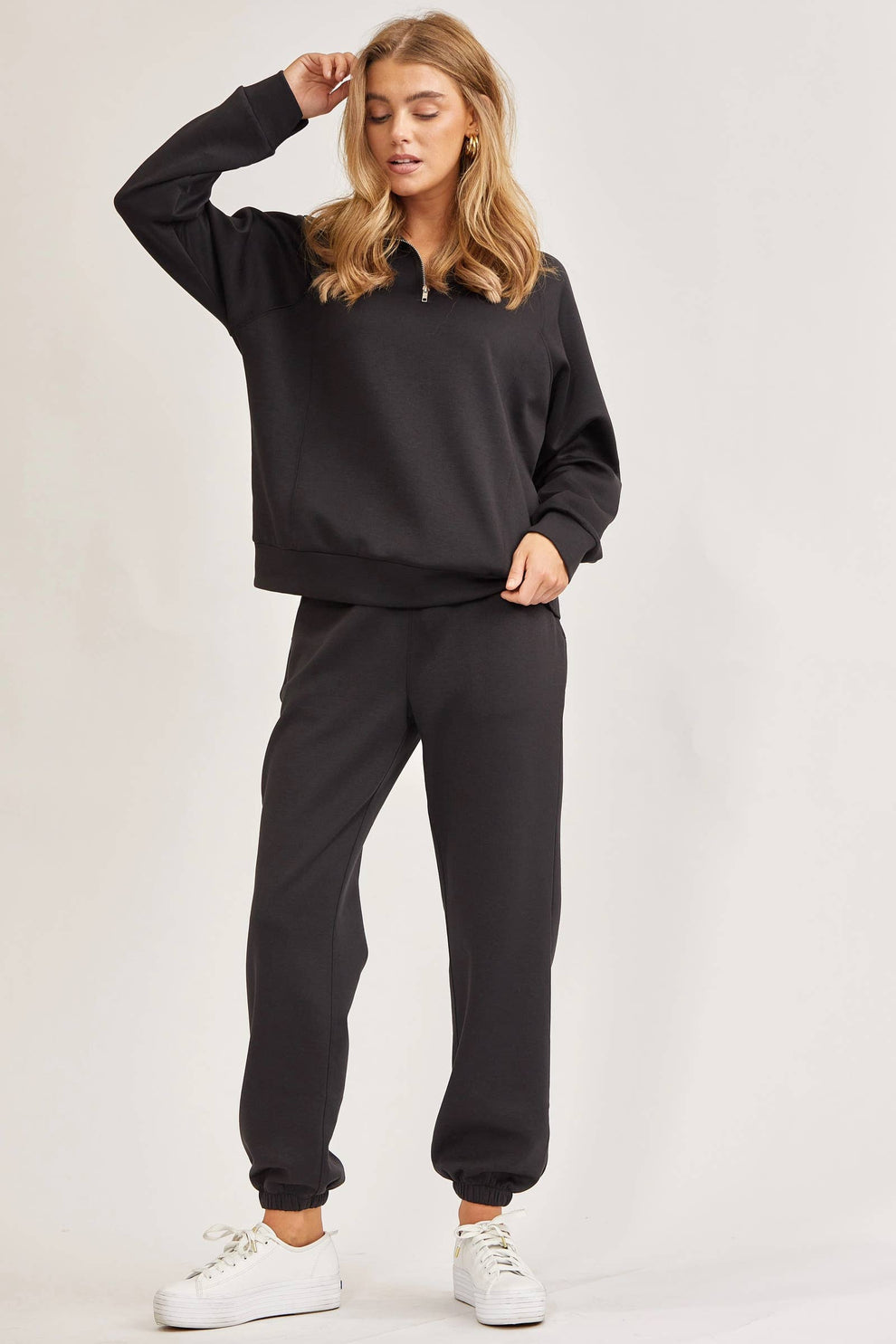 Hamptons Weekend Travel Jogger Set