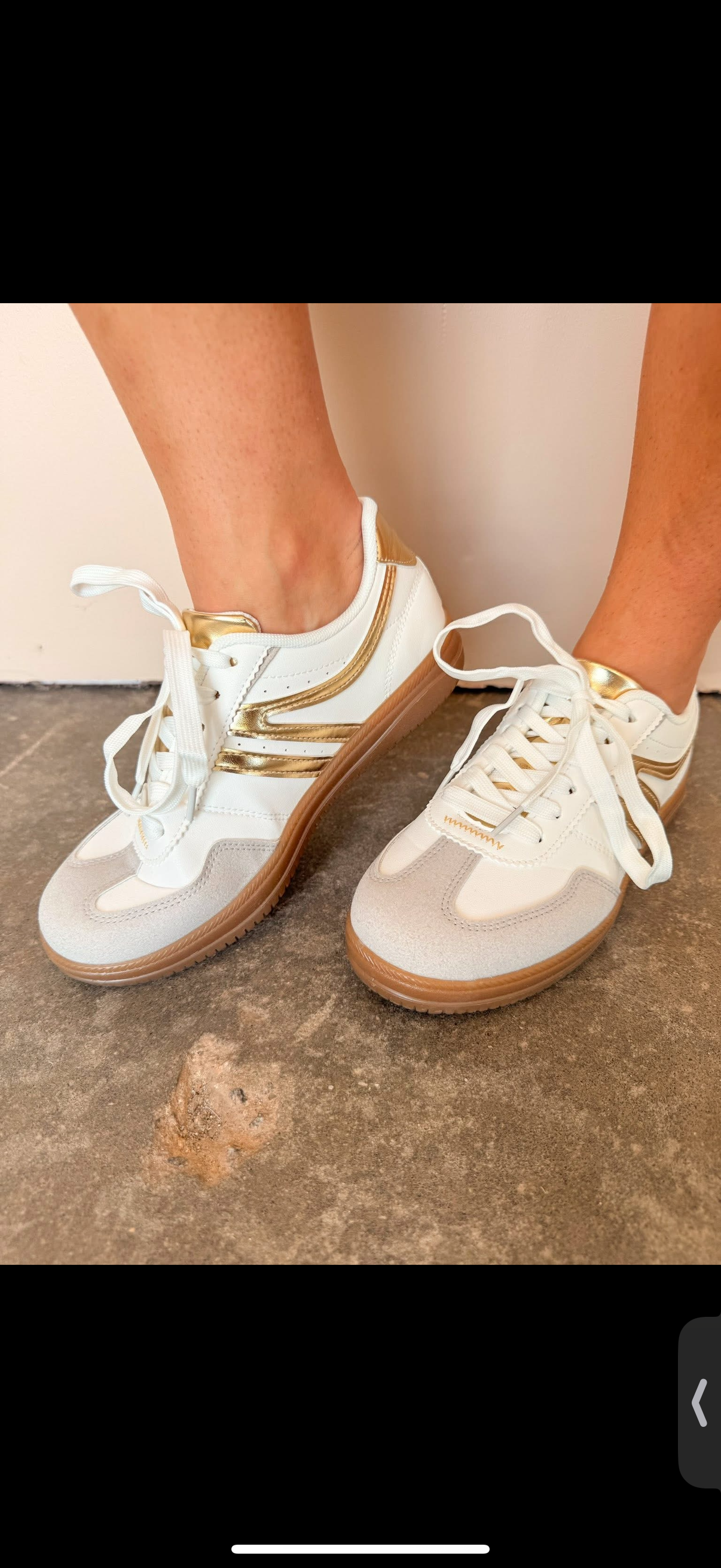 Run the Show Gold Accent Sneakers
