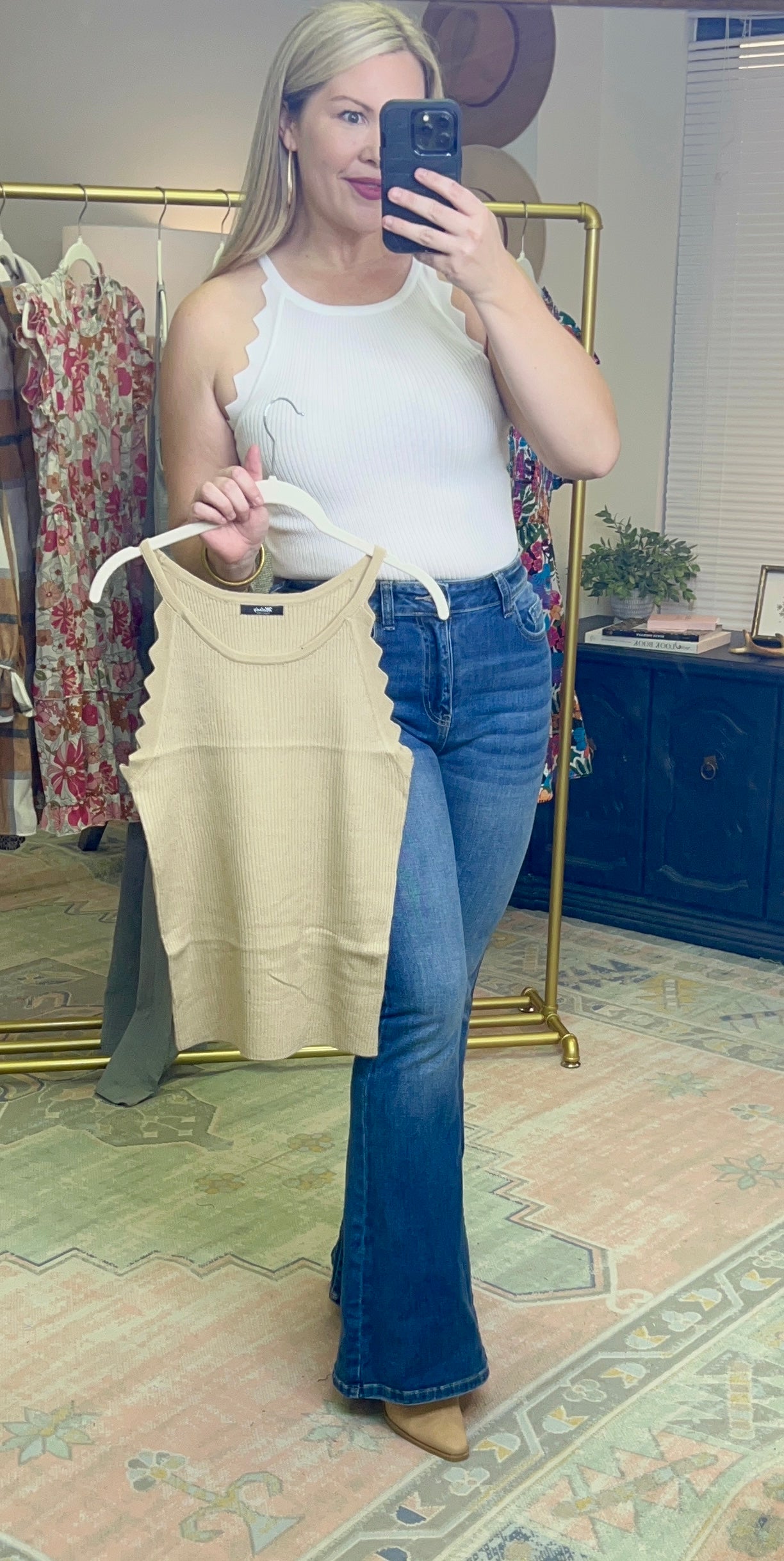 Scallop Hem Knit Tank