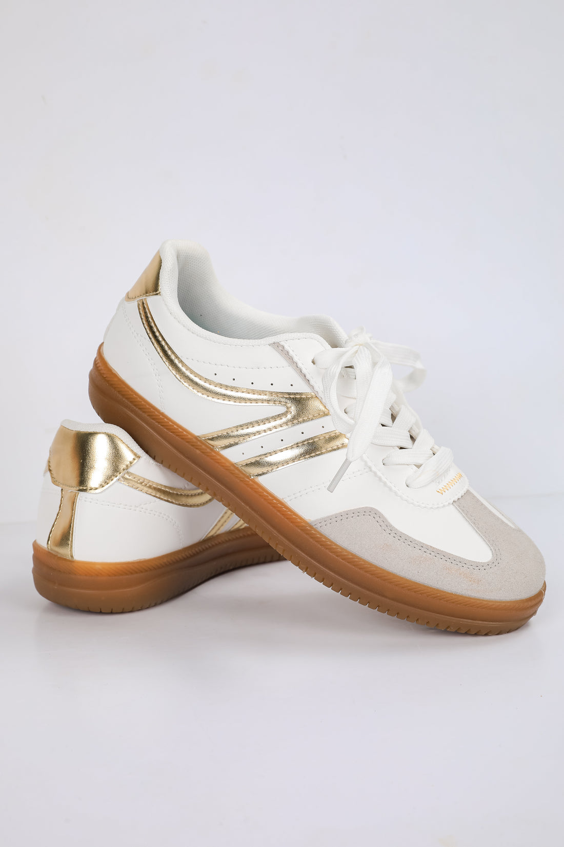 Run the Show Gold Accent Sneakers