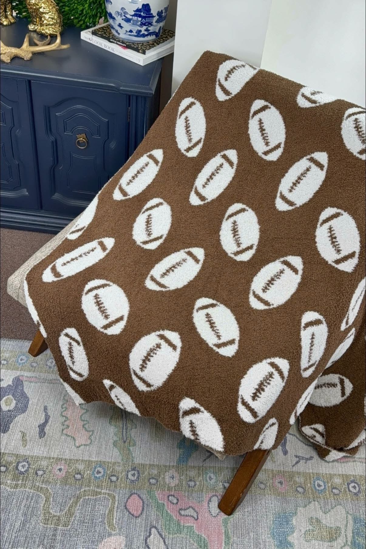 ✨SATURDAY STEAL✨ Football Print Throw Blanket
