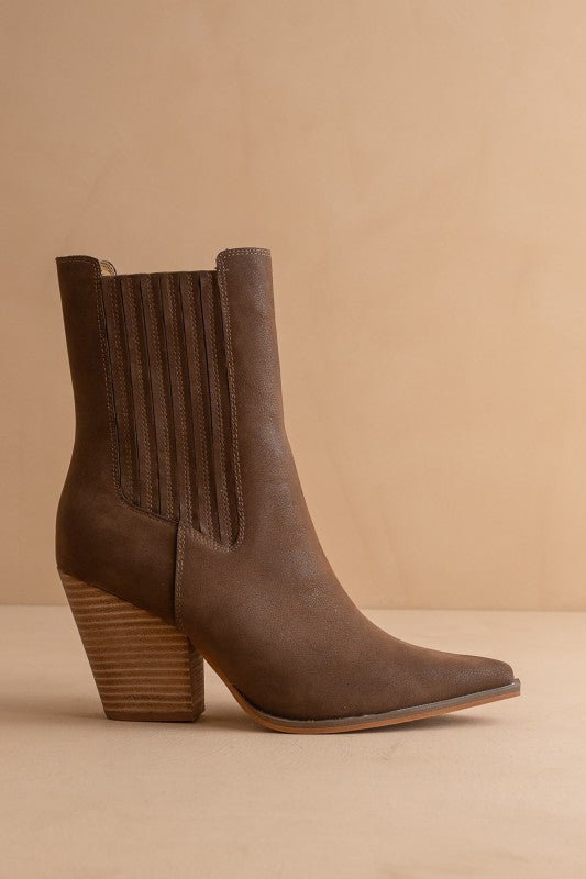 Made for Walkin Stacked Heel Bootie