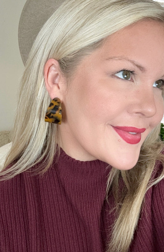 Start Over Chunky Tortoise Resin Hoop Earrings