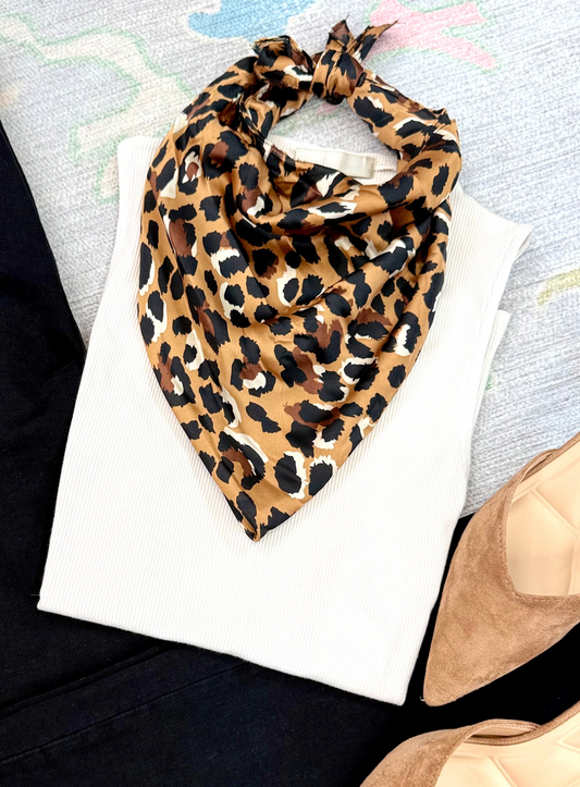 Call of the Styled Leopard Print Neck Scarf
