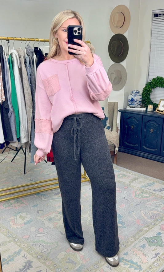 Cool Girl Crinkle Distressed Balloon Sleeve Top