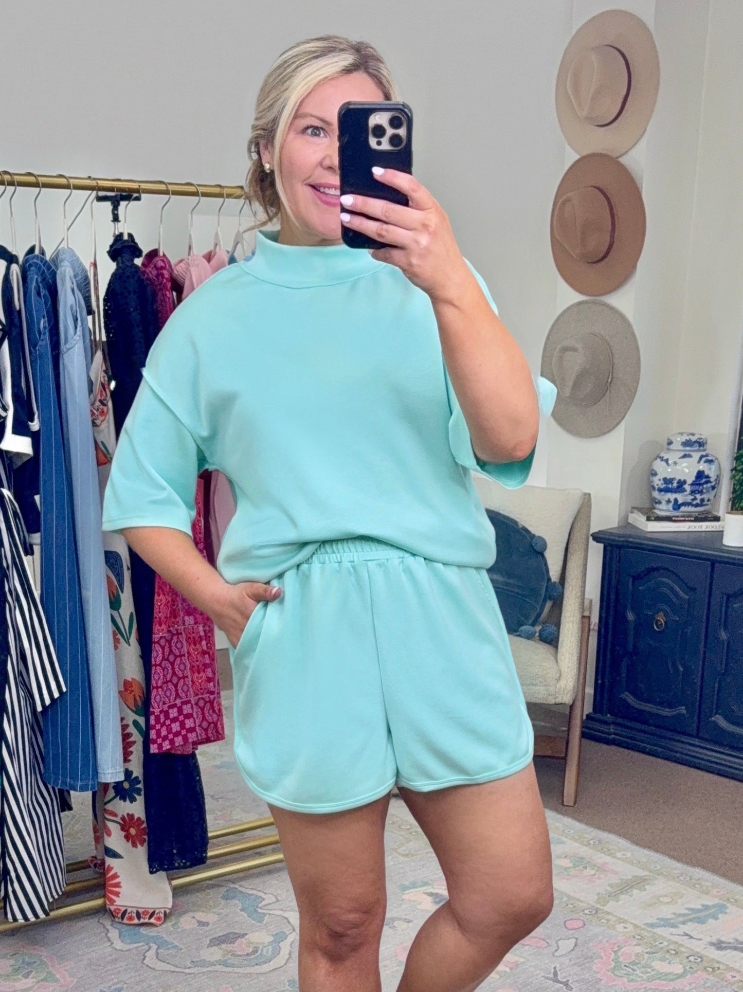 **MORE COLORS** First Class Comfort Short Set