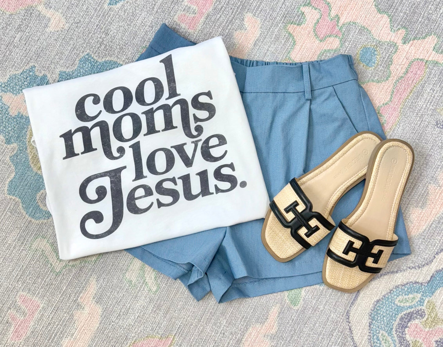 Cool Moms Love Jesus Graphic Tee