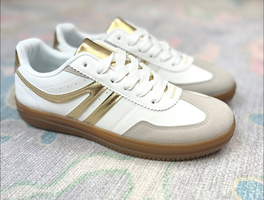 Run the Show Gold Accent Sneakers
