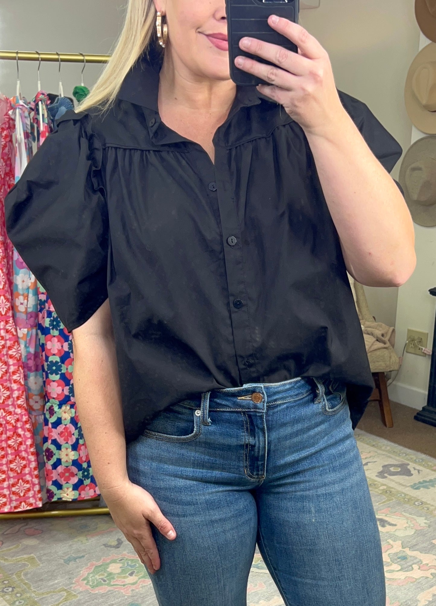 Black Poplin Collar Blouse