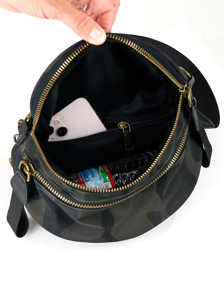 **MORE COLORS** Street Sleek Double Zip Crossbody Bag
