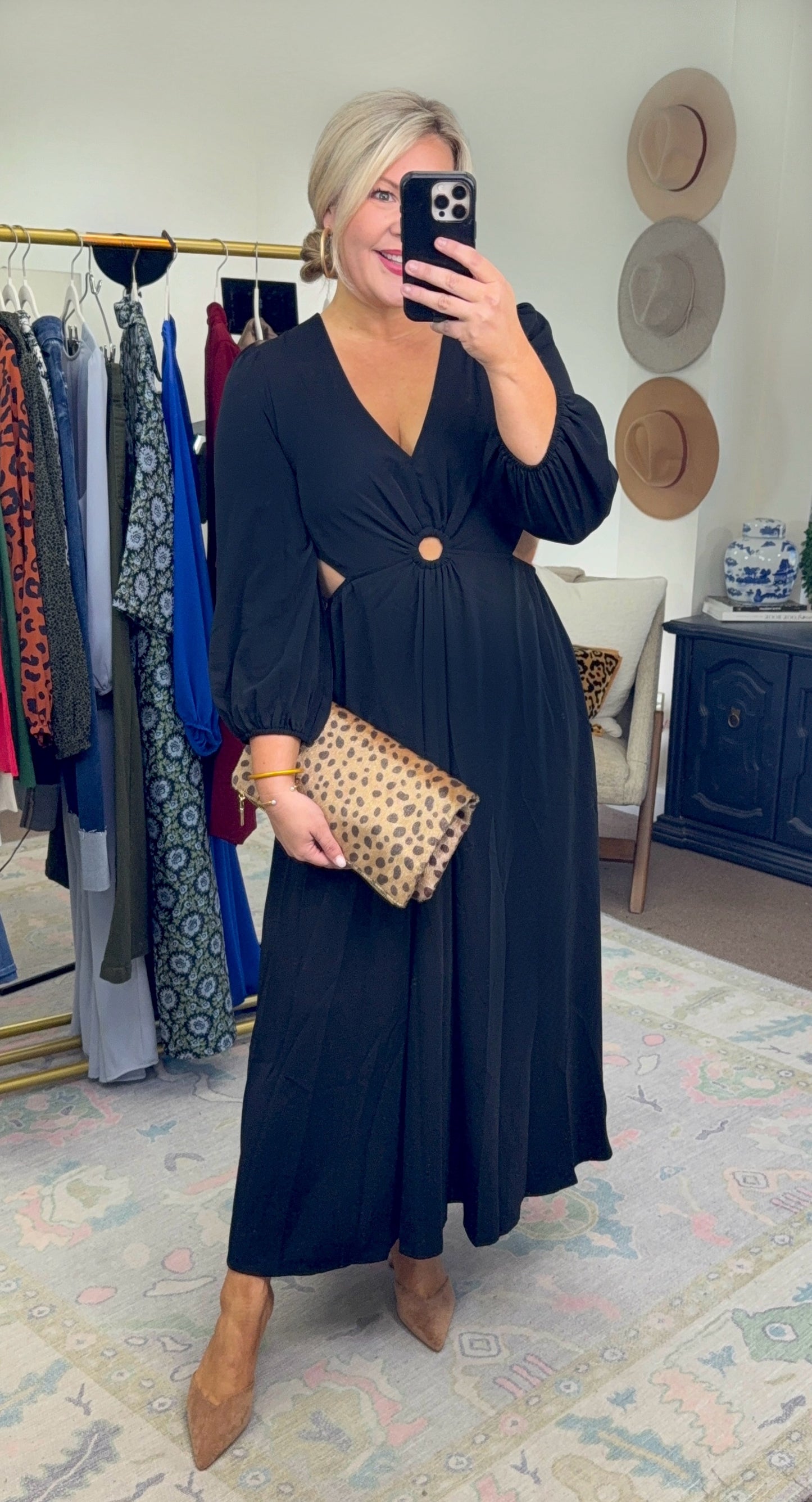 ENTRO: Good Evening Cut Out Midi Dress