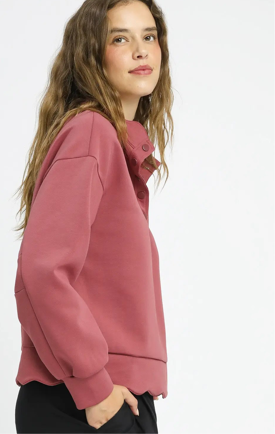 Sweetest Serve Scallop Pullover