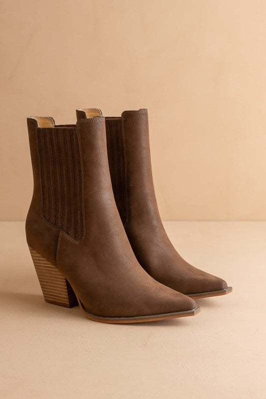 Made for Walkin Stacked Heel Bootie