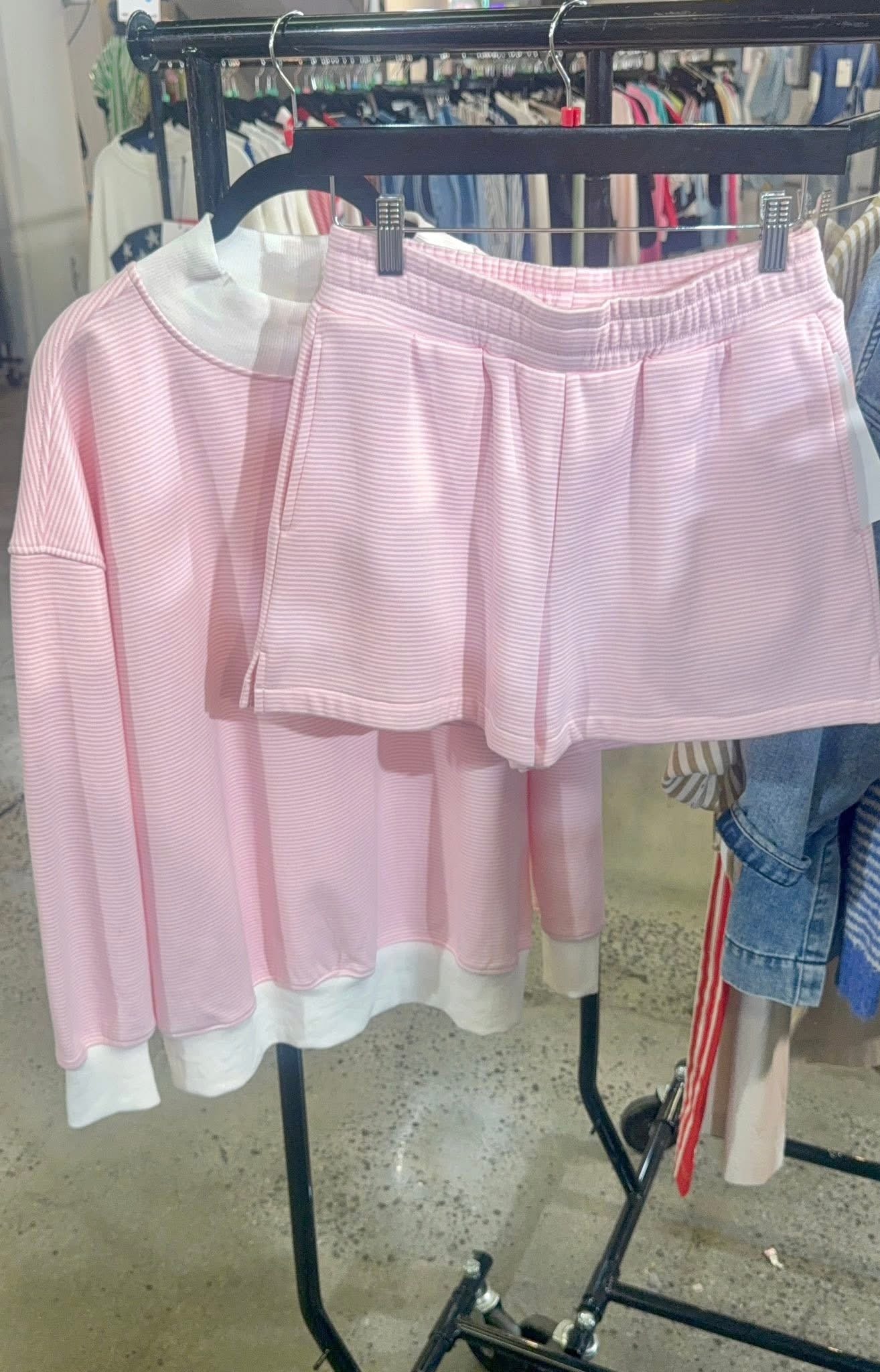 **MORE COLORS** Weekend Wind Down Stripe Pull On Shorts