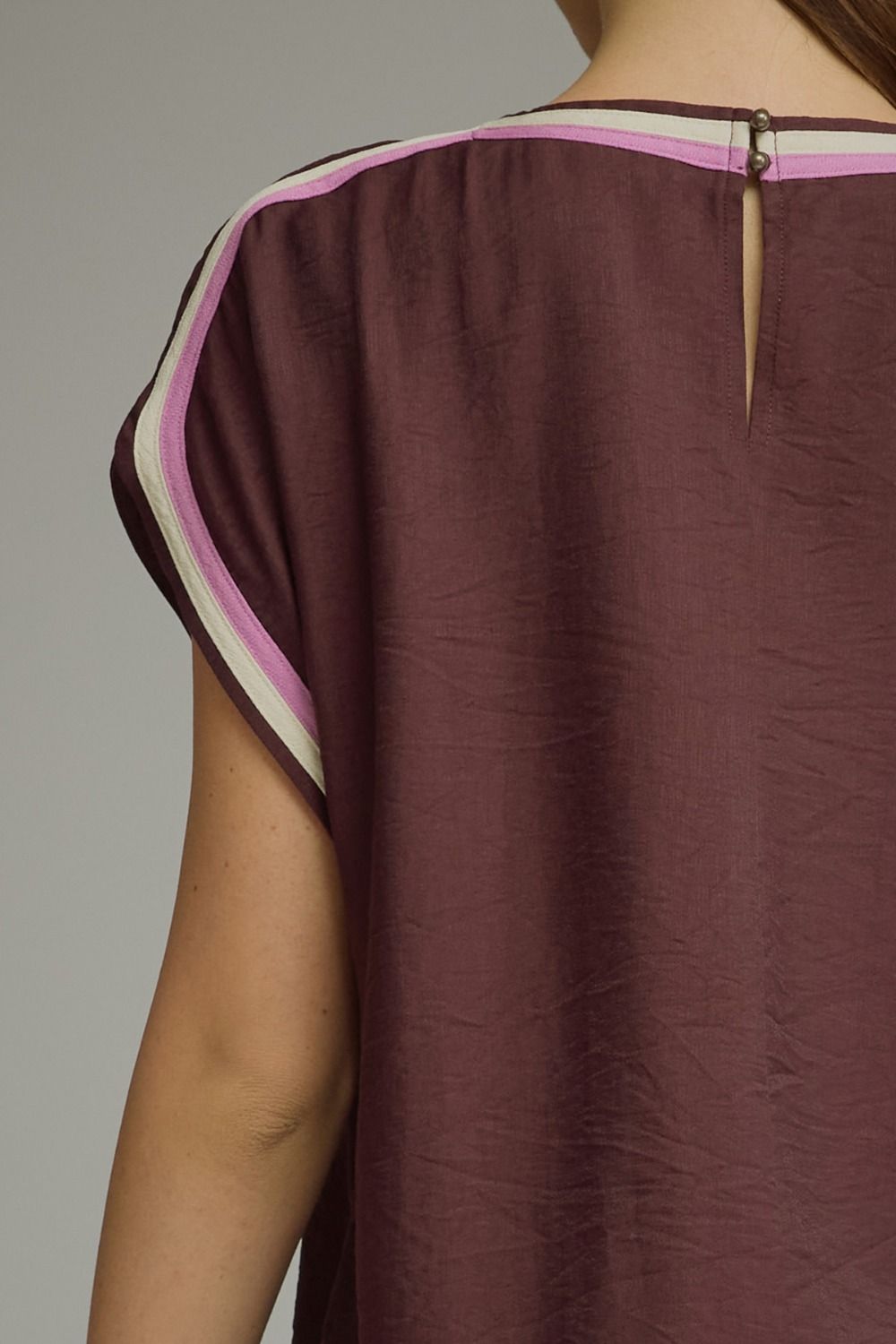 Retro Active Colorblock Trim Blouse