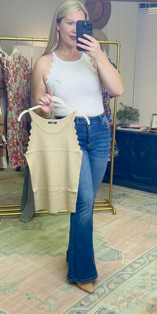 Scallop Hem Knit Tank