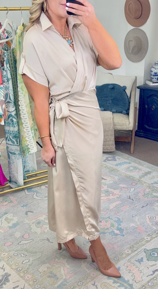 ENTRO: Evening Plans Collared Wrap Dress