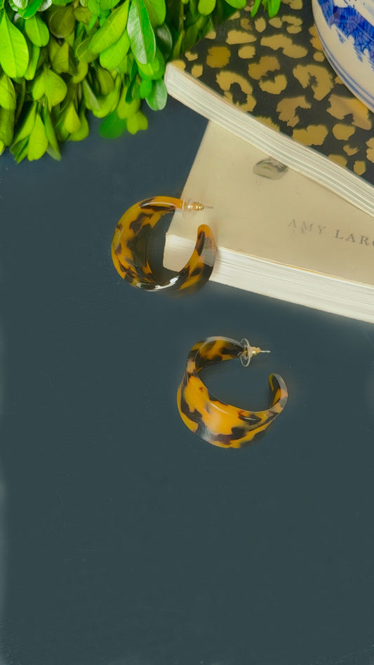 Start Over Chunky Tortoise Resin Hoop Earrings