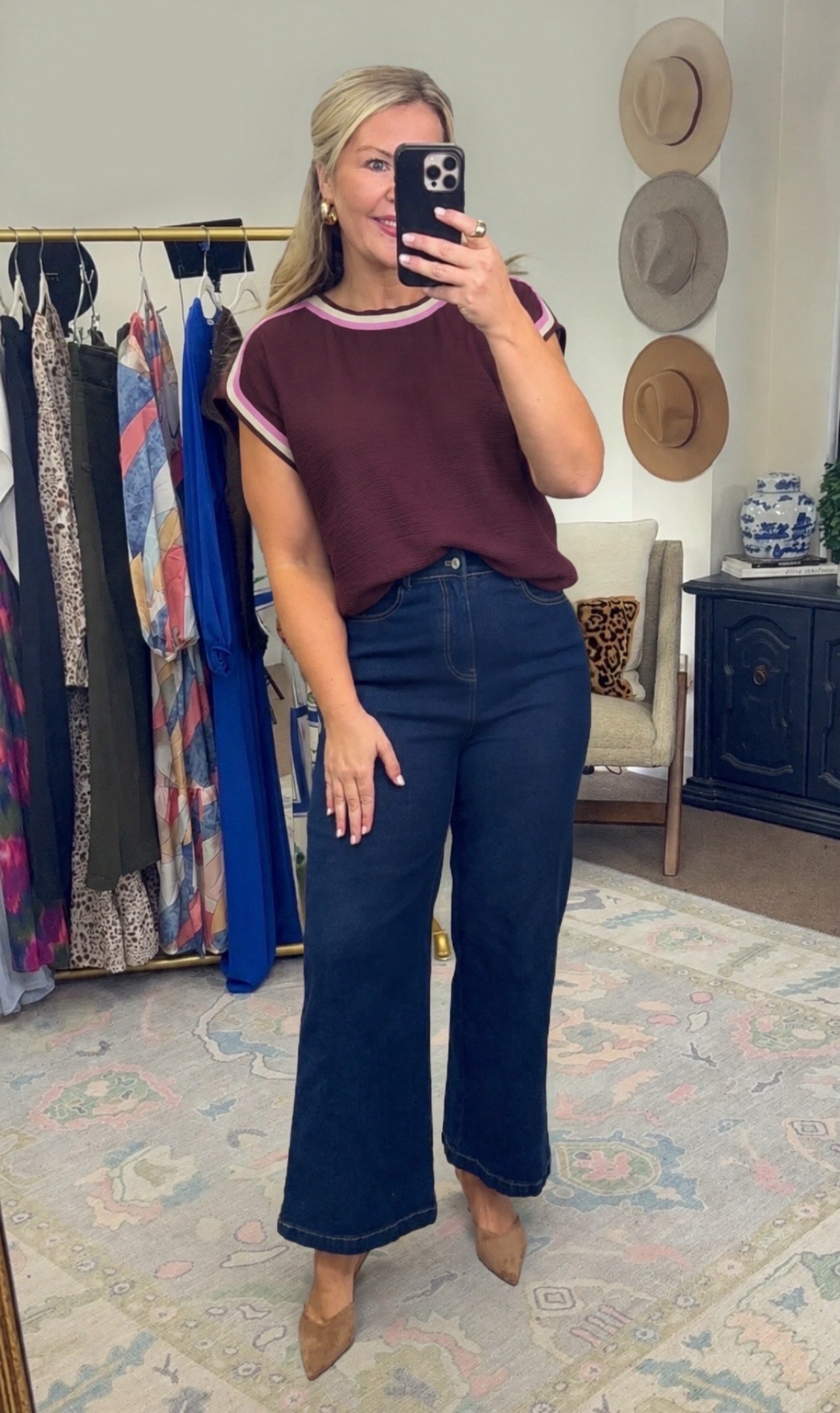Retro Active Colorblock Trim Blouse
